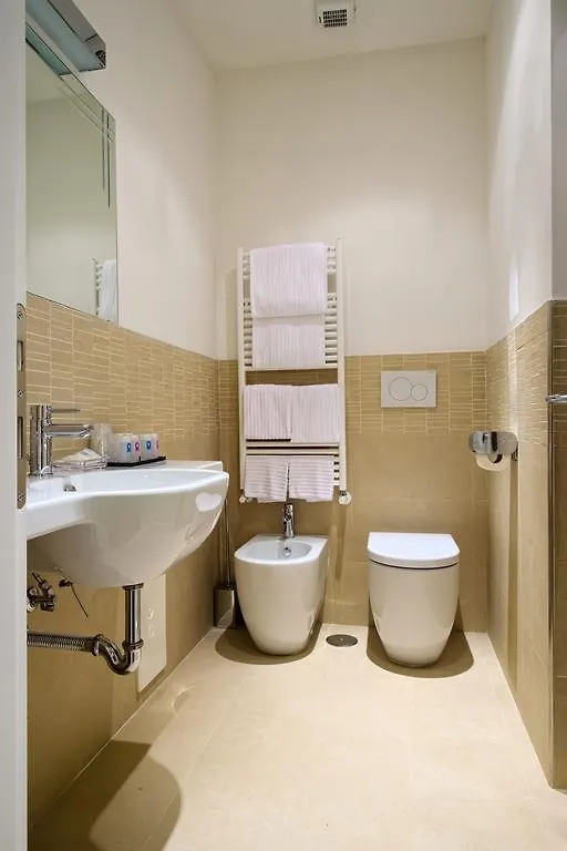 Gravina Rooms San Pietro Rome 2*,
